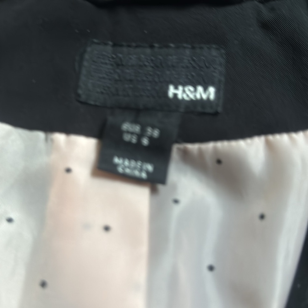 H & M Jacket Size Small - Picture 4 of 4
